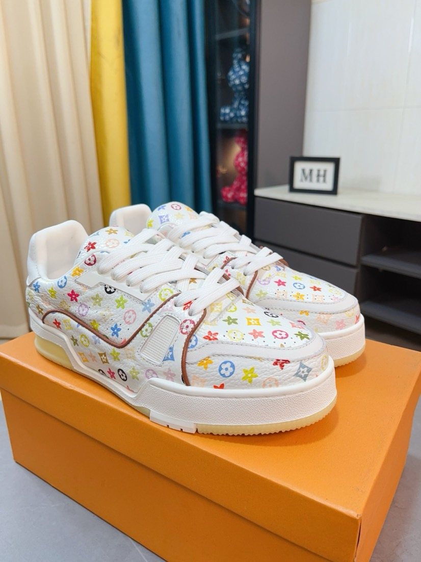 Louis Vuitton Multicolor Motif Low-Top Sneakers